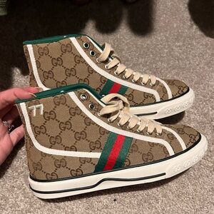 Gucci 1977 Sneakers Red Bottoms